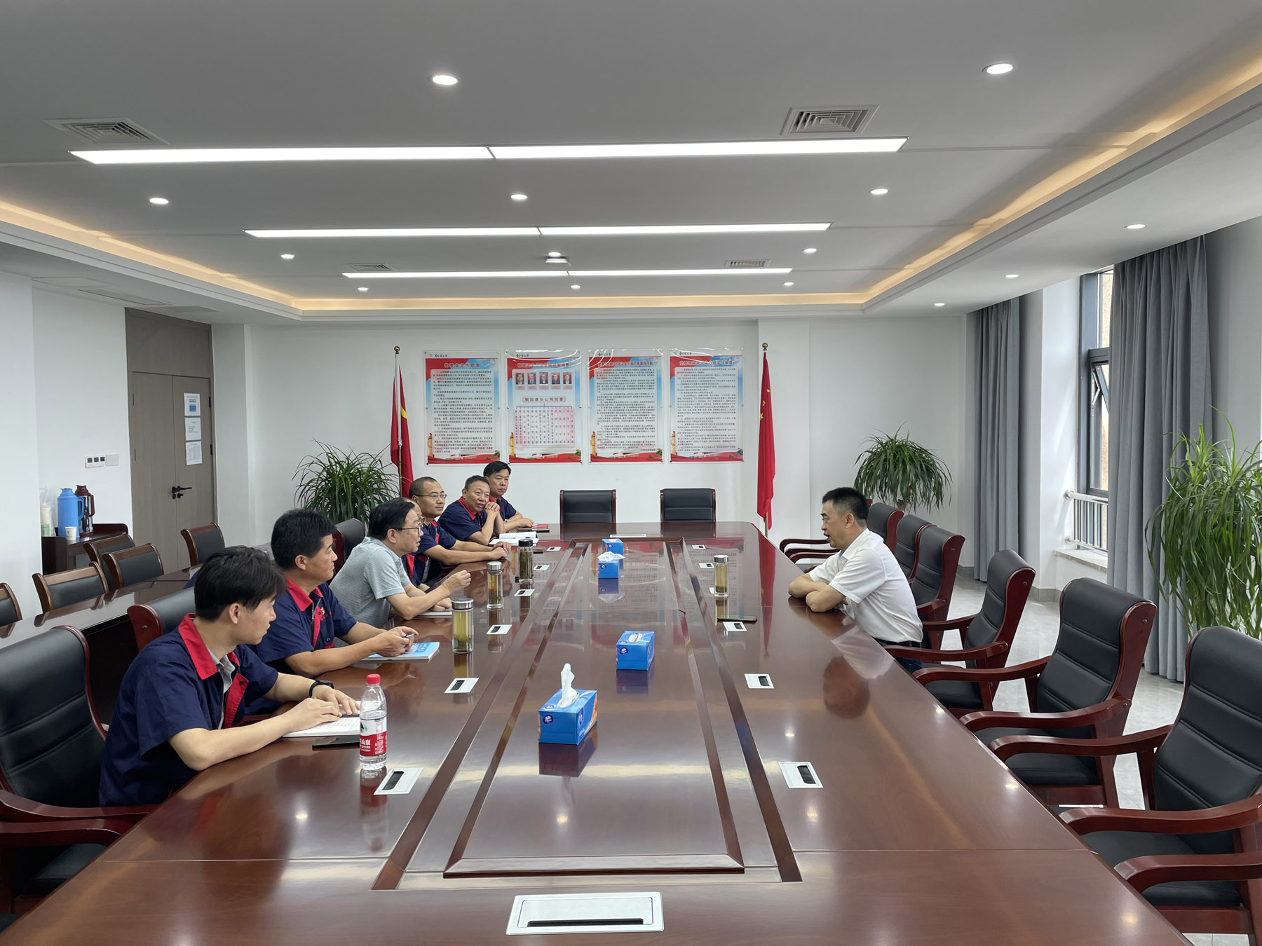 集團(tuán)公司黨委委員、總工程師周俊到公司調(diào)研 