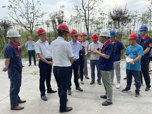 省生態(tài)環(huán)境廳副廳長到建材公司調(diào)研