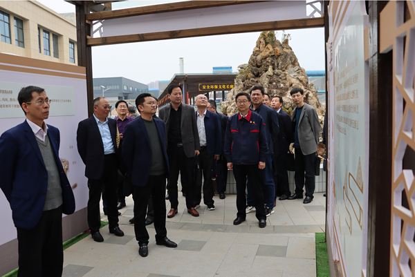 集團(tuán)公司廉潔文化建設(shè)推進(jìn)會(huì)在公司召開 集團(tuán)公司廉潔文化建設(shè)推進(jìn)會(huì)在公司召開