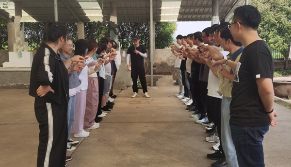 鋼構公司團支部組織開展主題團建活動 鋼構公司團支部組織開展主題團建活動