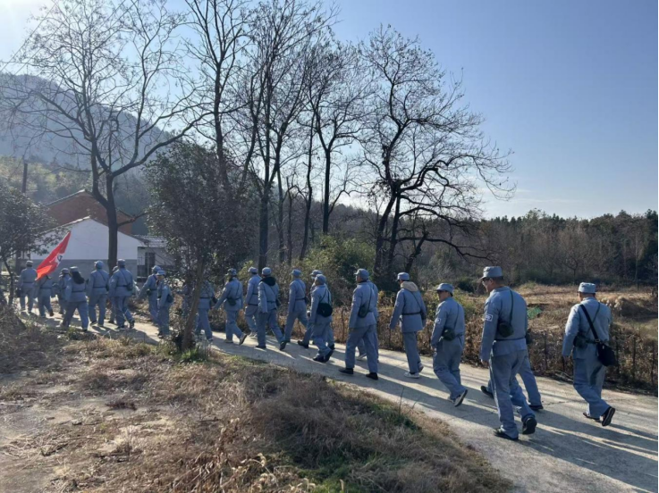 黨群黨支部等聯(lián)合開展主題黨日活動 黨群黨支部等聯(lián)合開展主題黨日活動